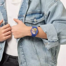 „Girl“ von Roy Lichtenstein – die Uhr